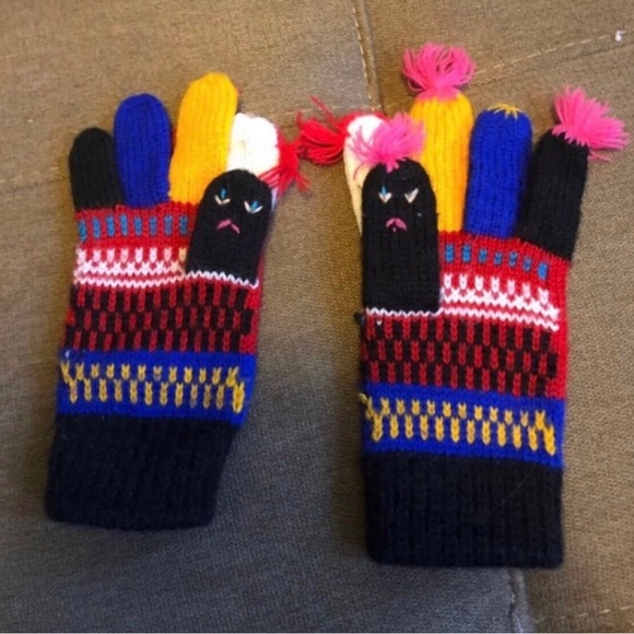 Colorful Finger Puppet Gloves for Kids - Picture 2 of 3